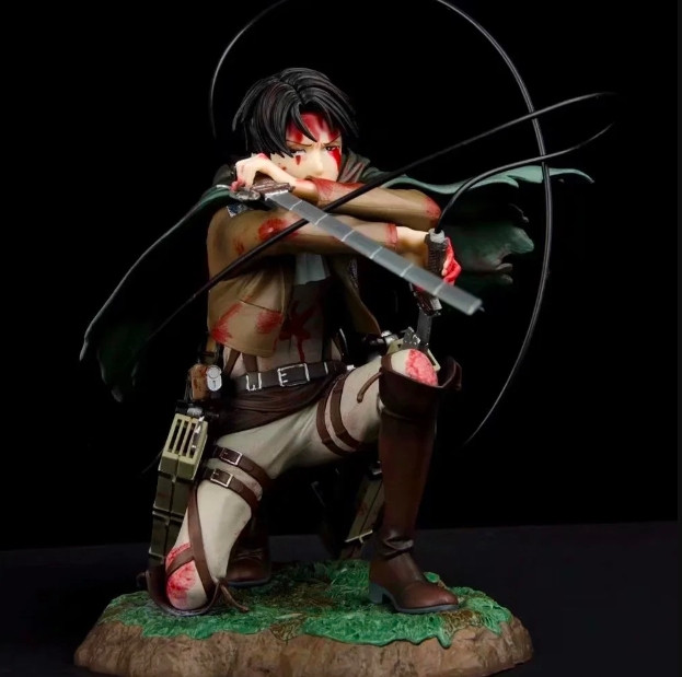 18CM GK Anime Attack on Titan damaged cpatain Levi Ackerman PVC Action Figure Collectible Model Toy