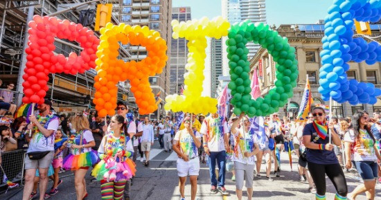 Best International Pride Celebrations: LGBTQ+ Festivals Around the World -  Thrillist
