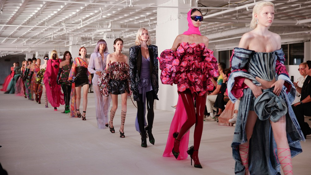 Sustainable Fashion Takes Center Stage at Fashion Week 2023 - InClub  Magazine